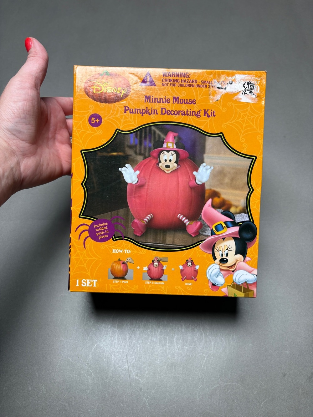 Disney Minnie Mouse Halloween Pumpkin Decorating Kit - Pink, Orange, Black